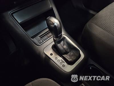 2012 Volkswagen Tiguan LE - zdjęcie 26 z 34 - miniatura