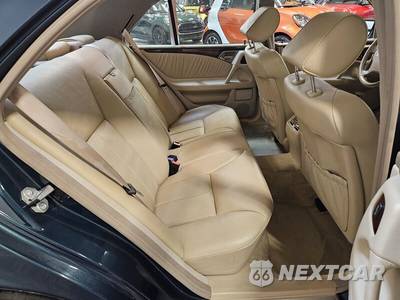 1998 Mercedes-Benz E 320 Sedan - zdjęcie 40 z 43 - miniatura