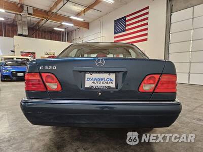 1998 Mercedes-Benz E 320 Sedan - zdjęcie 7 z 43 - miniatura