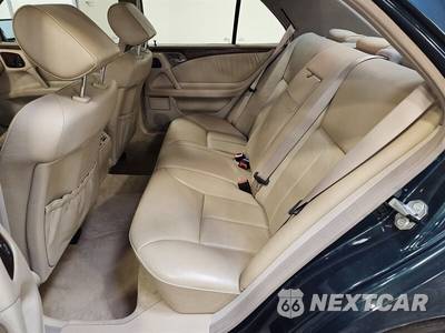 1998 Mercedes-Benz E 320 Sedan - zdjęcie 39 z 43 - miniatura