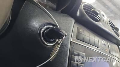 2005 Mercedes-Benz CLK 320 Convertible - zdjęcie 17 z 32 - miniatura
