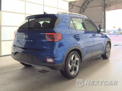 2021 Hyundai Venue SEL - zdjęcie 4 z 34 - miniatura