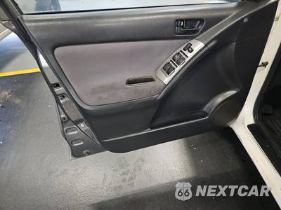 2006 Toyota Matrix - zdjęcie 9 z 38 - miniatura
