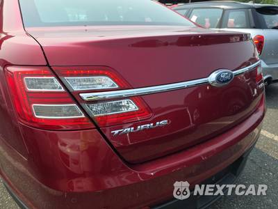 2016 Ford Taurus SEL - zdjęcie 14 z 34 - miniatura