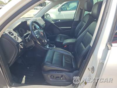 2017 Volkswagen Tiguan SEL - zdjęcie 7 z 28 - miniatura