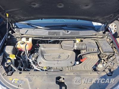 2022 Chrysler Pacifica Touring 121.6" WB - zdjęcie 16 z 38 - miniatura