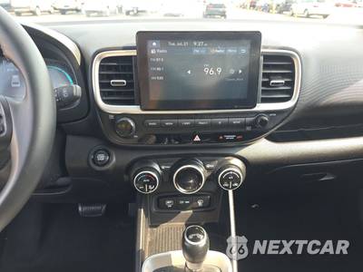 2024 Hyundai Venue SEL - zdjęcie 11 z 26 - miniatura
