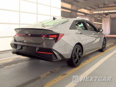 2026 Hyundai Elantra SEL Sport - zdjęcie 4 z 23 - miniatura