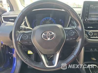 2022 Toyota Corolla Cross XLE - zdjęcie 10 z 41 - miniatura