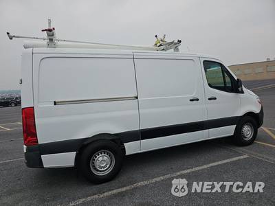 2023 Mercedes-Benz Sprinter 2500 Cargo Van Standard Roof 144.0" WB - zdjęcie 4 z 28 - miniatura