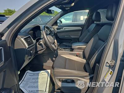 2023 Volkswagen Atlas Cross Sport 3.6L V6 SE w/Technology - zdjęcie 7 z 22 - miniatura