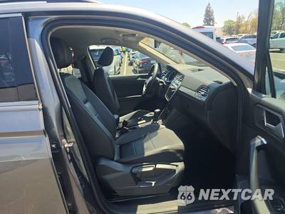 2021 Volkswagen Tiguan SE - zdjęcie 8 z 36 - miniatura
