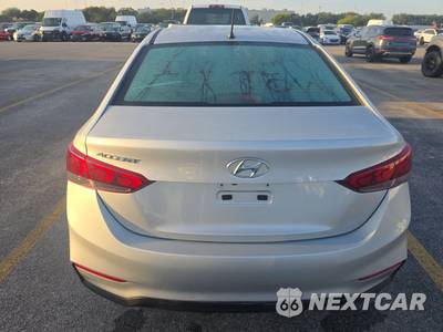 2021 Hyundai Accent SE - zdjęcie 5 z 24 - miniatura