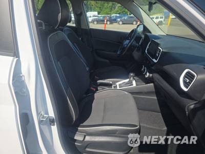 2022 Hyundai Venue Limited - zdjęcie 8 z 27 - miniatura