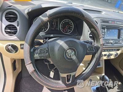 2013 Volkswagen Tiguan SEL - zdjęcie 10 z 36 - miniatura