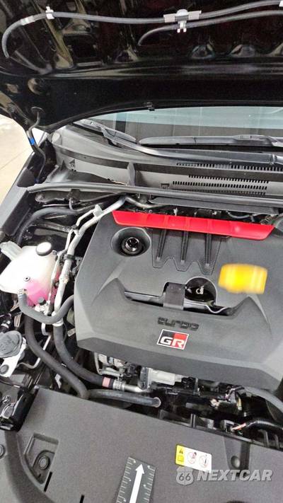 2023 Toyota GR Corolla Core - zdjęcie 19 z 28 - miniatura