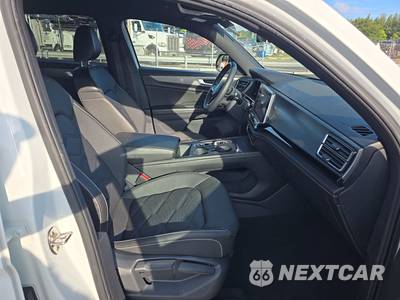 2024 Volkswagen Atlas Cross Sport 2.0T SE - zdjęcie 8 z 24 - miniatura