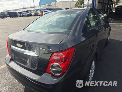 2013 Chevrolet Sonic LT Sedan 1SD - zdjęcie 4 z 41 - miniatura