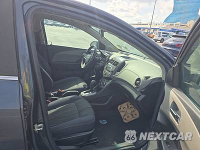 2013 Chevrolet Sonic LT Sedan 1SD - zdjęcie 8 z 41 - miniatura