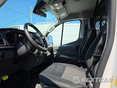 2025 Ford Transit 250 Cargo Van Low Roof 130.0" WB - zdjęcie 7 z 30 - miniatura