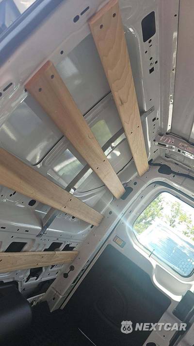 2025 Ford Transit 250 Cargo Van Low Roof 130.0" WB - zdjęcie 24 z 30 - miniatura