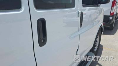 2025 GMC Savana 2500 Cargo Van 1WT 135.0" WB - zdjęcie 19 z 30 - miniatura