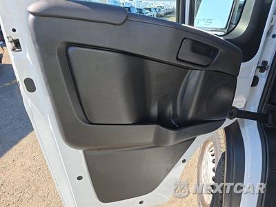 2025 Ram ProMaster 2500 Cargo Van Tradesman w/Passenger Seat Low Roof 136.0" WB - zdjęcie 9 z 31 - miniatura