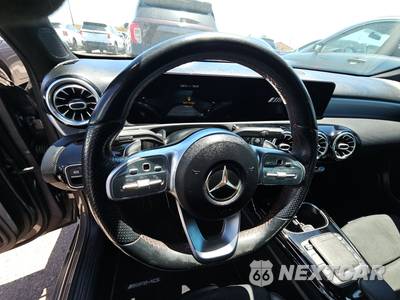 2021 Mercedes-Benz AMG A 35 4MATIC - zdjęcie 10 z 27 - miniatura