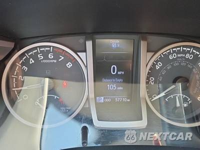 2020 Toyota Tacoma SR5 Crew Cab Medium Bed - zdjęcie 15 z 22 - miniatura