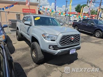 2020 Toyota Tacoma SR5 Crew Cab Medium Bed - zdjęcie 3 z 22 - miniatura