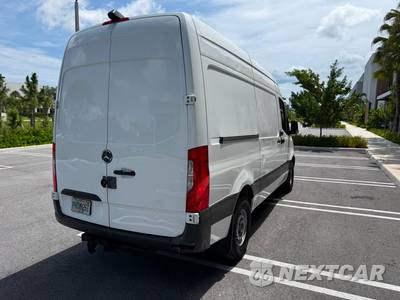 2022 Mercedes-Benz Sprinter 2500 Cargo Van Standard Roof 144.0" WB - zdjęcie 4 z 23 - miniatura