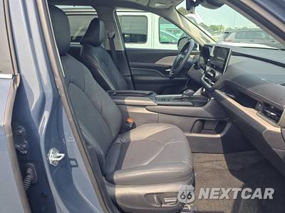 2024 Toyota Grand Highlander Limited - zdjęcie 8 z 30 - miniatura