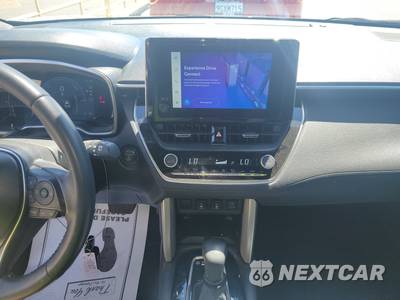 2024 Toyota Corolla Cross Hybrid XSE - zdjęcie 11 z 20 - miniatura