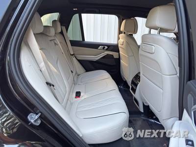 2024 BMW X5 Sports Activity Vehicle xDrive50e - zdjęcie 44 z 48 - miniatura