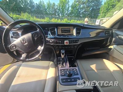 2014 Hyundai Equus Signature - zdjęcie 11 z 26 - miniatura