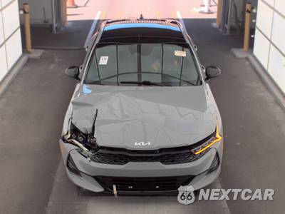 2024 Kia K5 GT-Line - zdjęcie 2 z 28 - miniatura