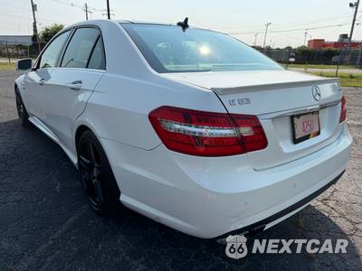 2011 Mercedes-Benz E 63 AMG Sedan - zdjęcie 4 z 20 - miniatura