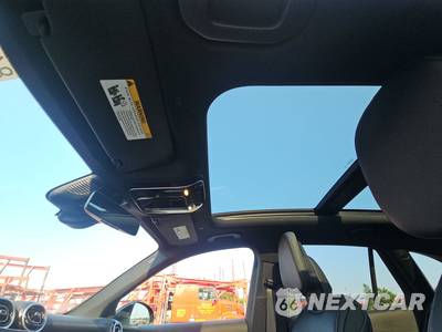 2023 Mercedes-Benz GLC 300 4MATIC - zdjęcie 18 z 21 - miniatura