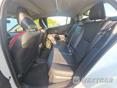 2024 Toyota Prius Prime XSE - zdjęcie 13 z 25 - miniatura
