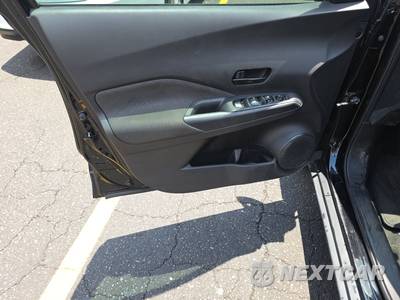 2020 Nissan Kicks S - zdjęcie 9 z 24 - miniatura