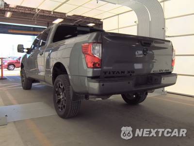 2019 Nissan TITAN XD SV Crew Cab Medium Bed - zdjęcie 6 z 30 - miniatura