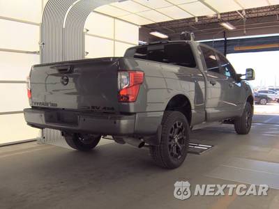 2019 Nissan TITAN XD SV Crew Cab Medium Bed - zdjęcie 4 z 30 - miniatura