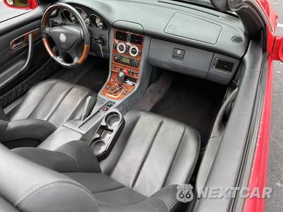 2001 Mercedes-Benz SLK 320 - zdjęcie 15 z 31 - miniatura