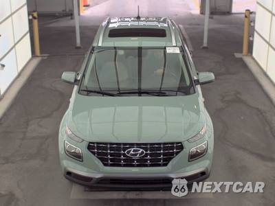 2025 Hyundai Venue SEL - zdjęcie 2 z 29 - miniatura
