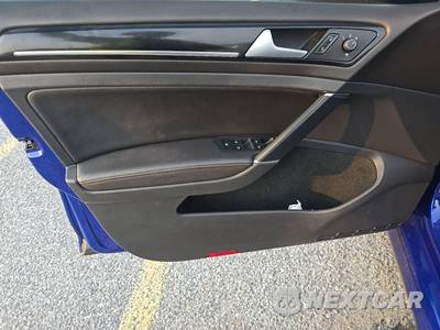 2017 Volkswagen Golf R Hatchback w/DCC & Navigation - zdjęcie 15 z 32 - miniatura