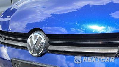 2017 Volkswagen Golf R Hatchback w/DCC & Navigation - zdjęcie 28 z 32 - miniatura