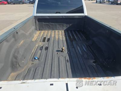 2018 Ram 3500 Tradesman Crew Cab Long Bed - zdjęcie 16 z 32 - miniatura