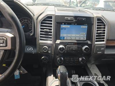 2016 Ford F-150 Limited Crew Cab Short Bed - zdjęcie 11 z 33 - miniatura