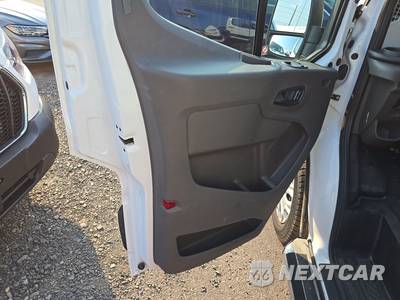 2025 Ford Transit 250 Cargo Van Low Roof 130.0" WB - zdjęcie 9 z 34 - miniatura