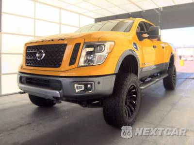 2017 Nissan TITAN XD PRO-4X Crew Cab Medium Bed